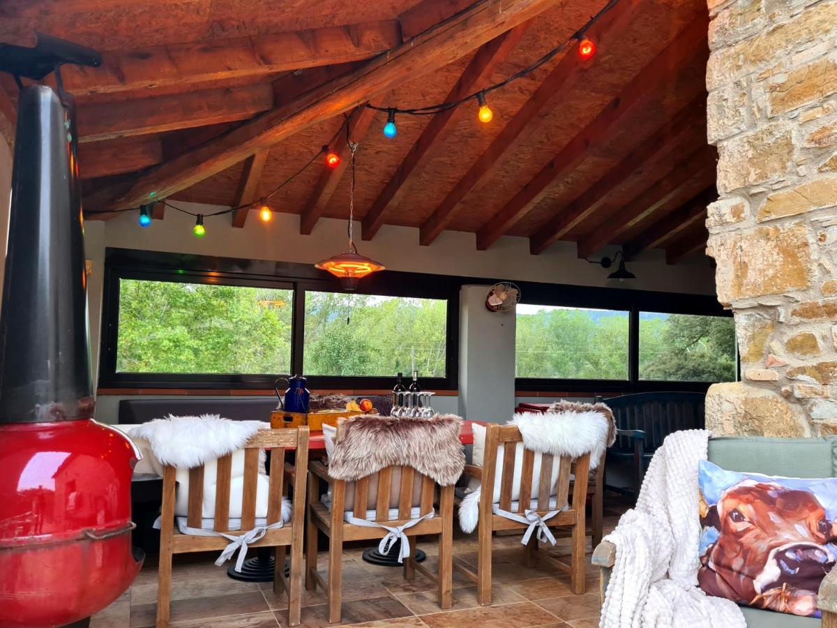 Mieres  Harveys Homestay - Adults Only מראה חיצוני תמונה