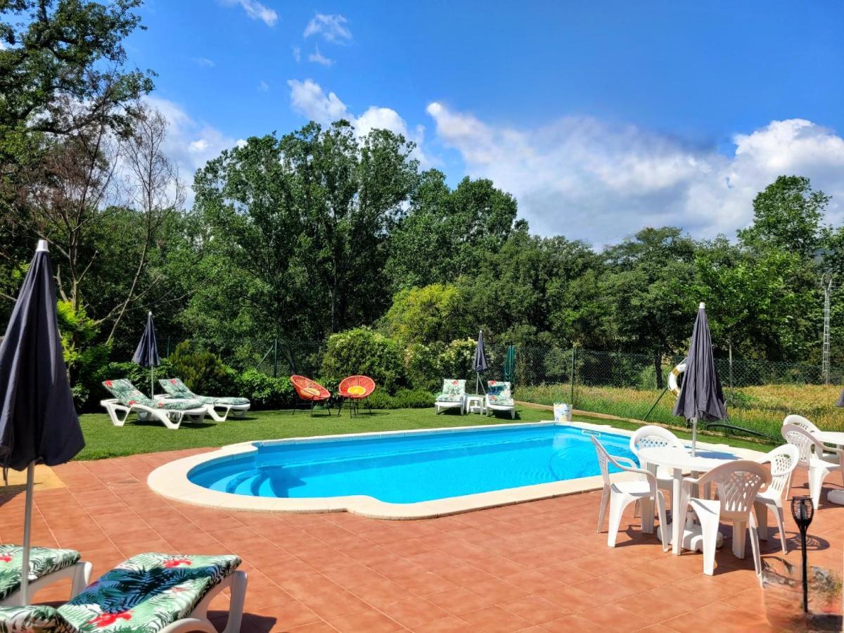 Mieres  Harveys Homestay - Adults Only מראה חיצוני תמונה